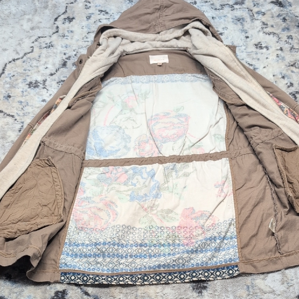 Skies Are Blue Utility Parka Jacket w/ Hood & Floral Print Sleeves (M) - Picture 4 of 6